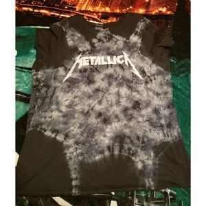 TORRID Metallica Tie Dye Tshirt